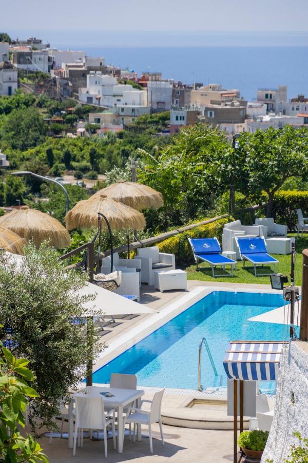 Hotel La Luna Ischia Exteriör bild