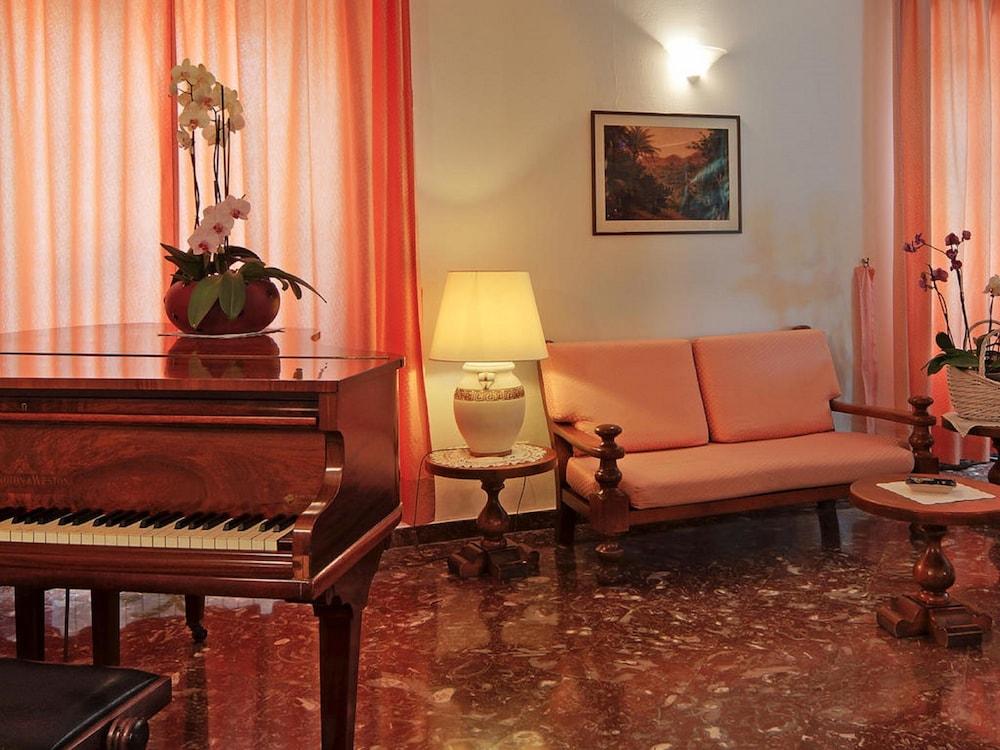 Hotel La Luna Ischia Exteriör bild