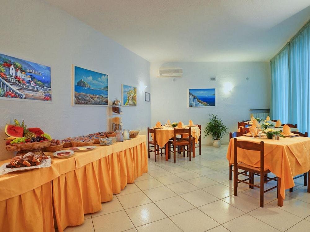 Hotel La Luna Ischia Exteriör bild