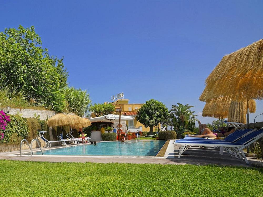 Hotel La Luna Ischia Exteriör bild