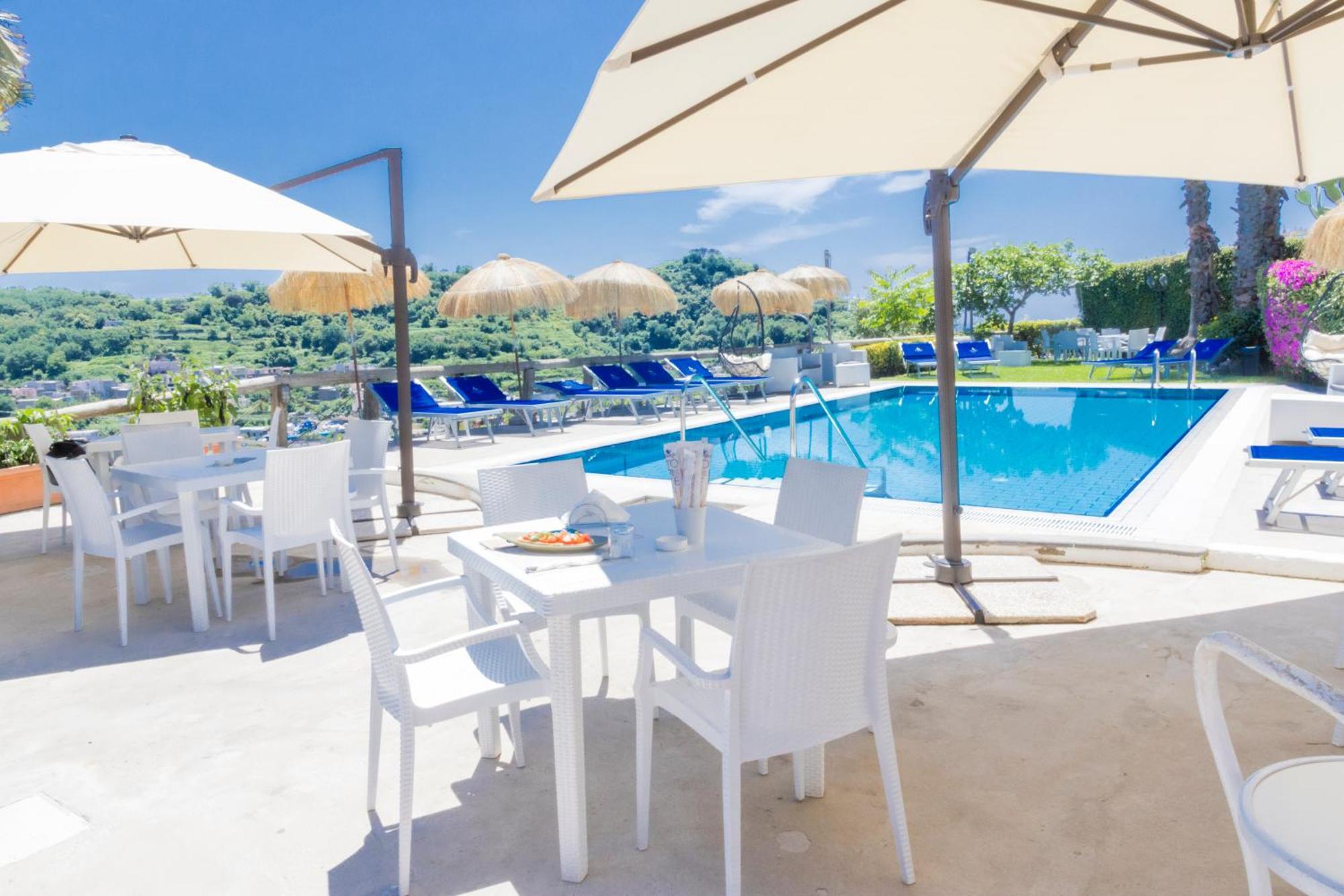 Hotel La Luna Ischia Exteriör bild