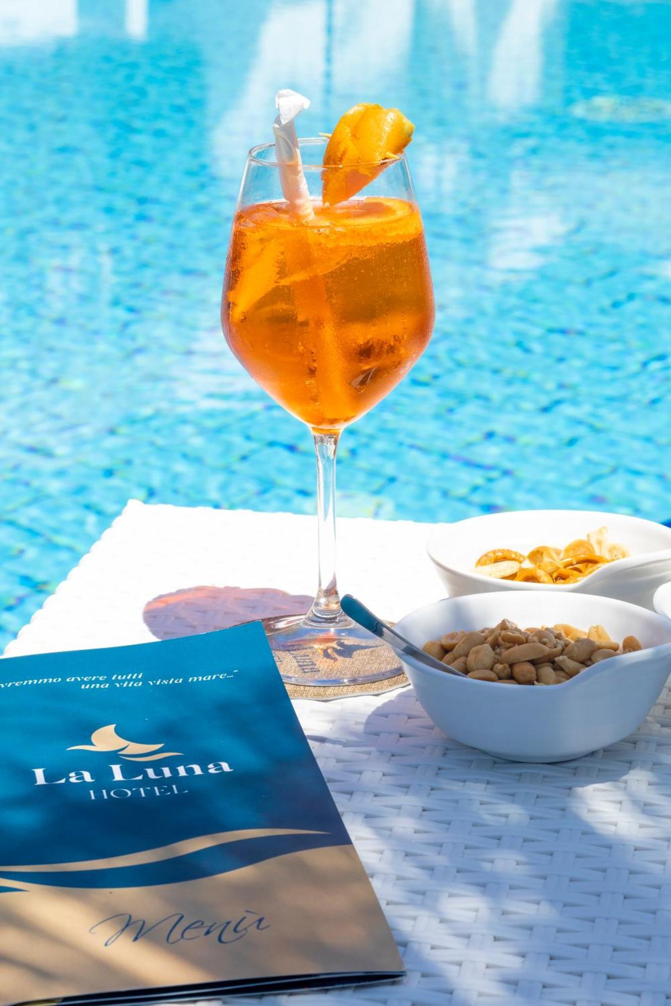 Hotel La Luna Ischia Exteriör bild